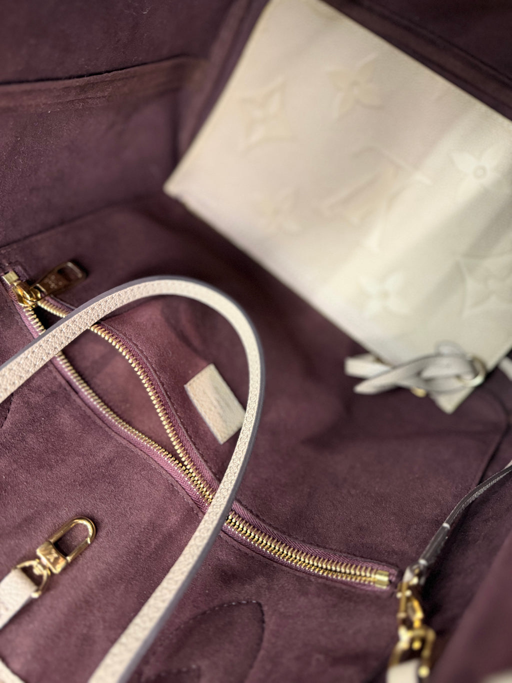 LOUIS VUITTON NEVERFULL MM MONOGRAM EMPREINTE