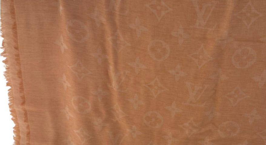 LOUIS VUITTON CHÂLE MONOGRAM CLASSIC