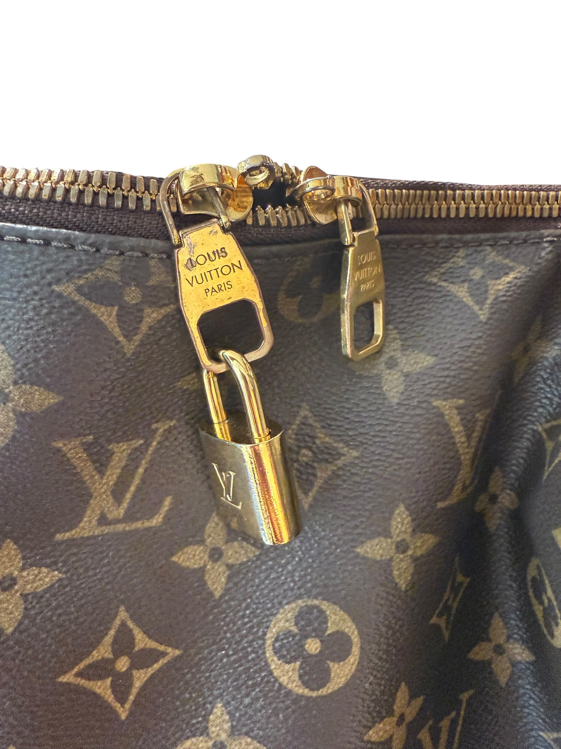 LOUIS VUITTON BERRI MM